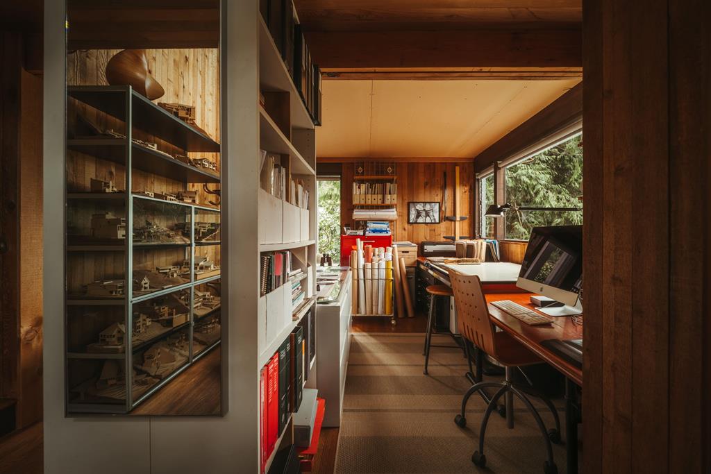 5757 Telegraph Trail